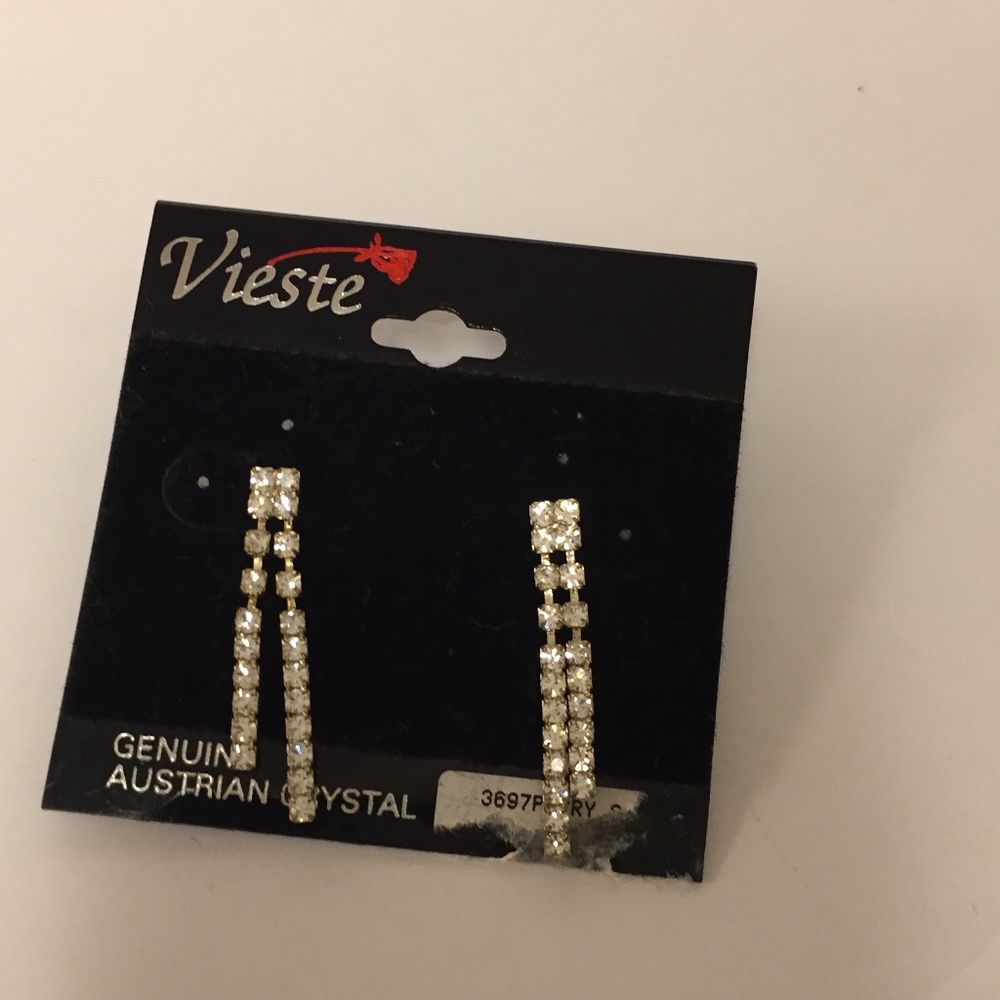 Rhinestone dangling earrings